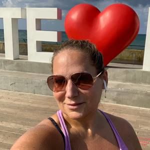 Meet your Posher, Shera